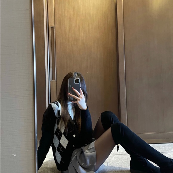 Over knee boots - Picture 2 of 4